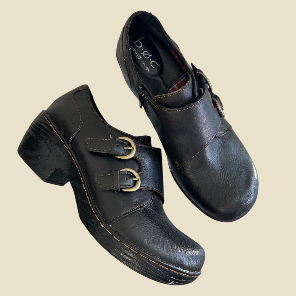 BOC Born Concepts Black Leather Double‎ Buckle Zip Ankle Booties Size 8M Cottage